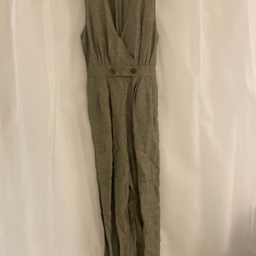 Madewell Linen Jumpsuit in Green - Picture 2 of 6